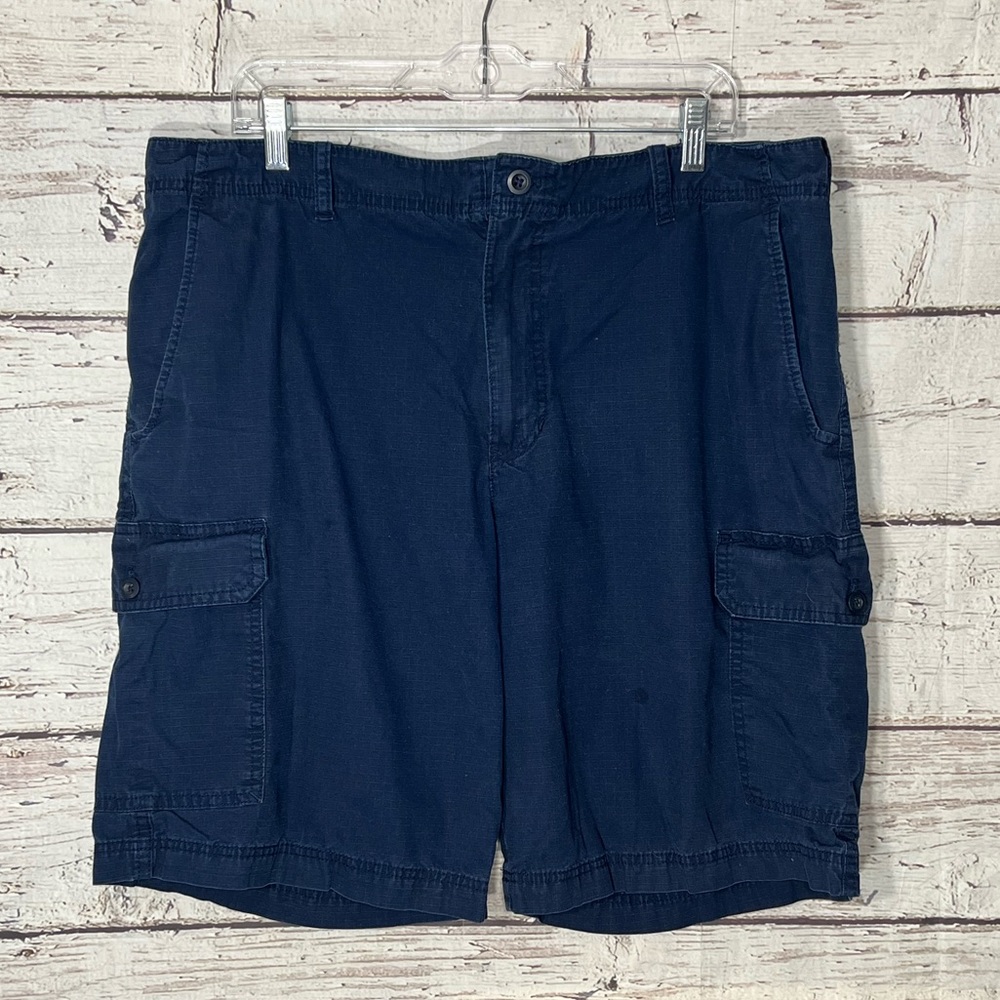 IZOD Men's Cargo Shorts Navy-38